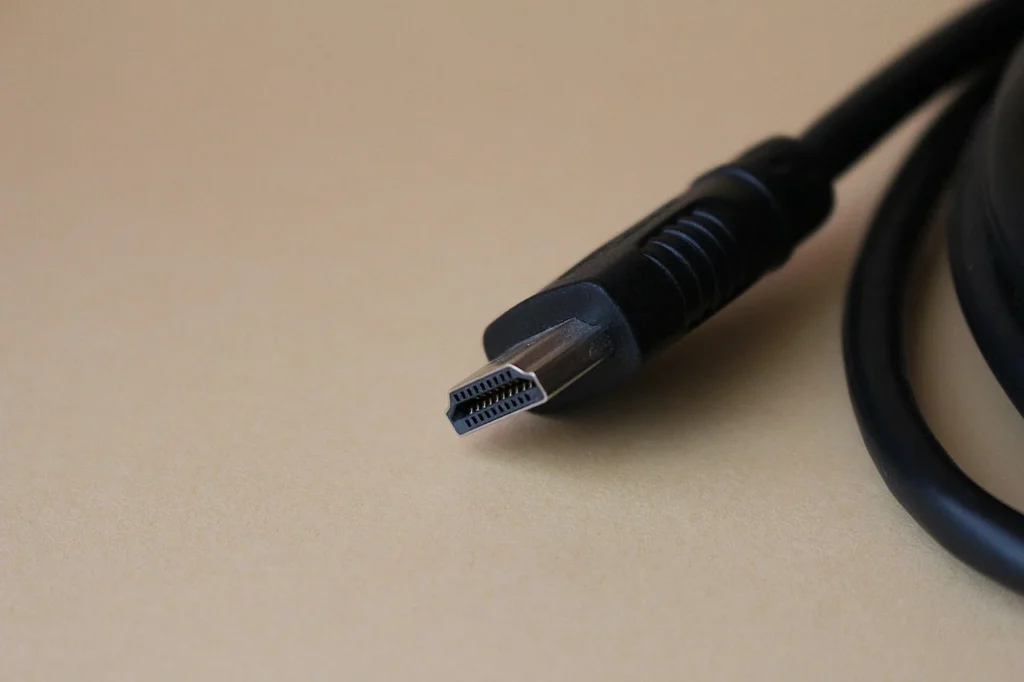 HDMI-Kabel mit Stecker – für 4K braucht der Anschluss HDMI 2.0 und HDCP 2.2
